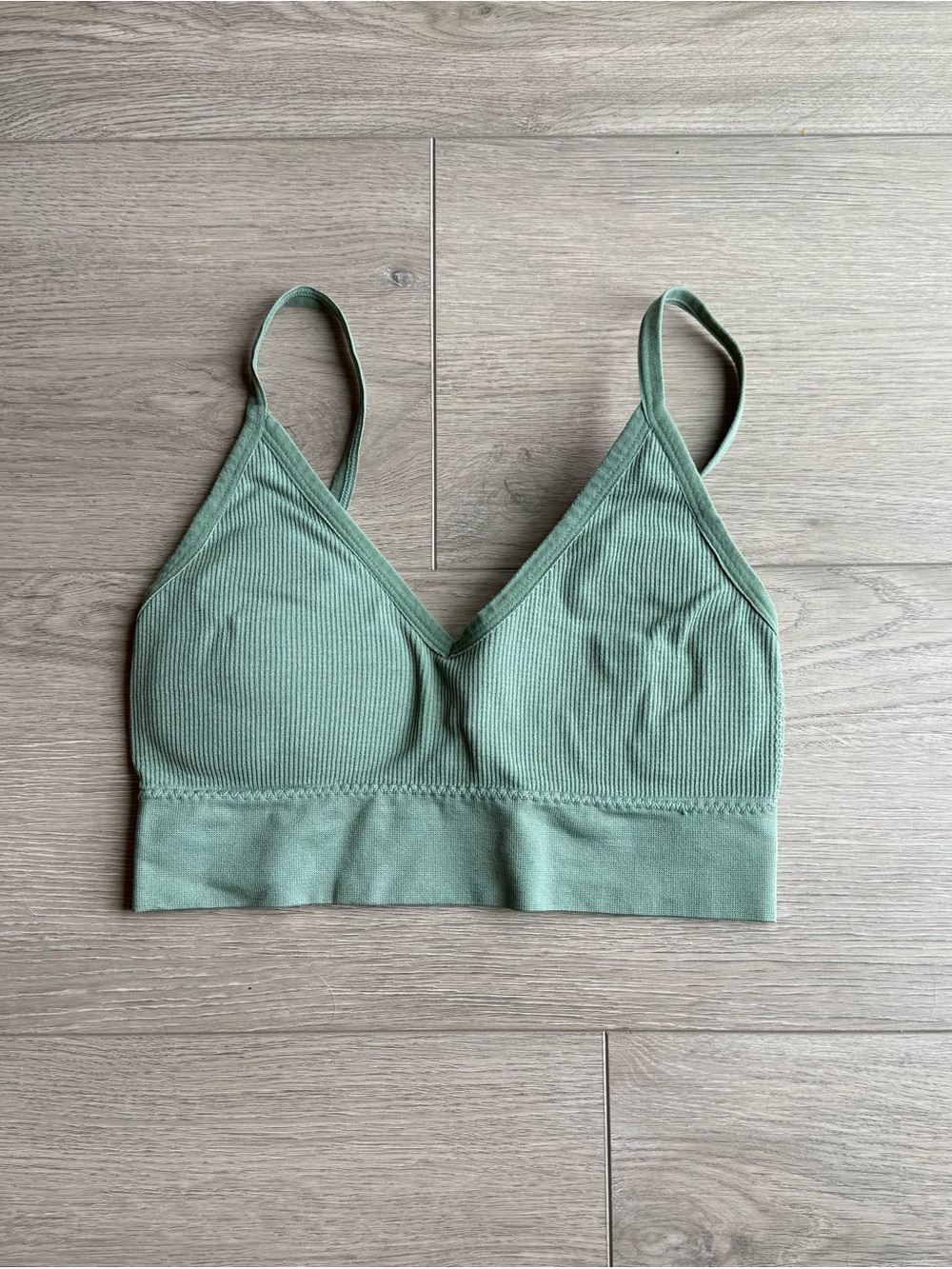 Briavia Kuta Green Sports Bra